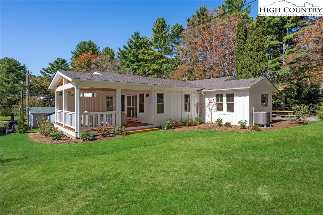 Image number 15 for the current listing