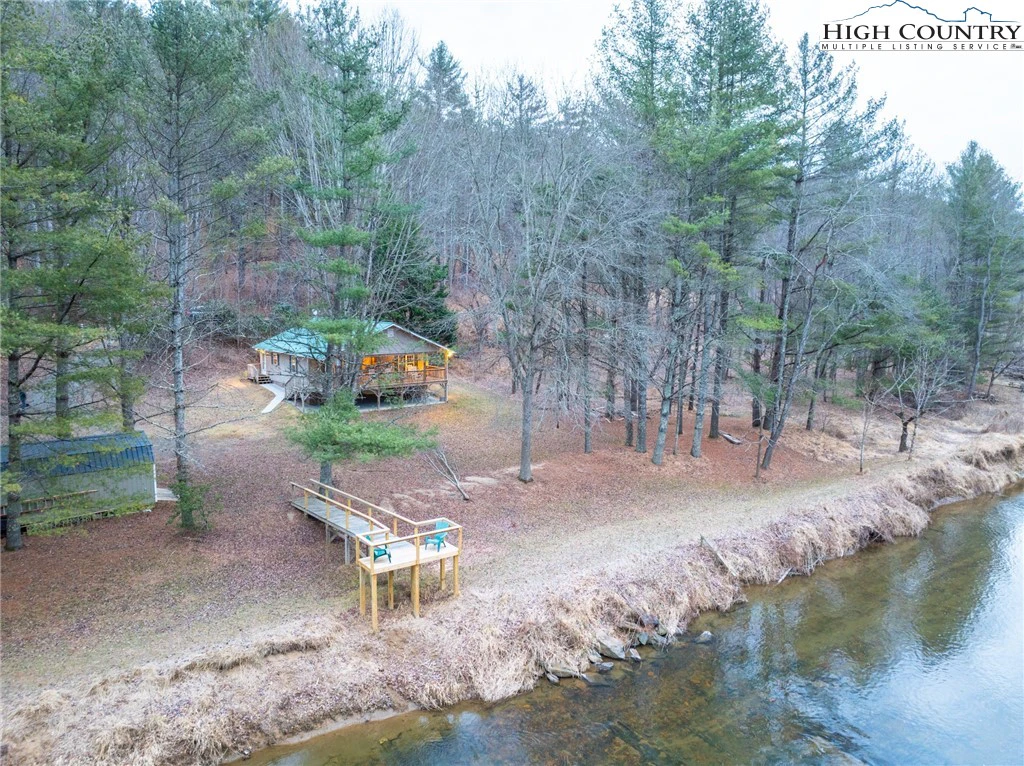 Image number 3 for the current listing
