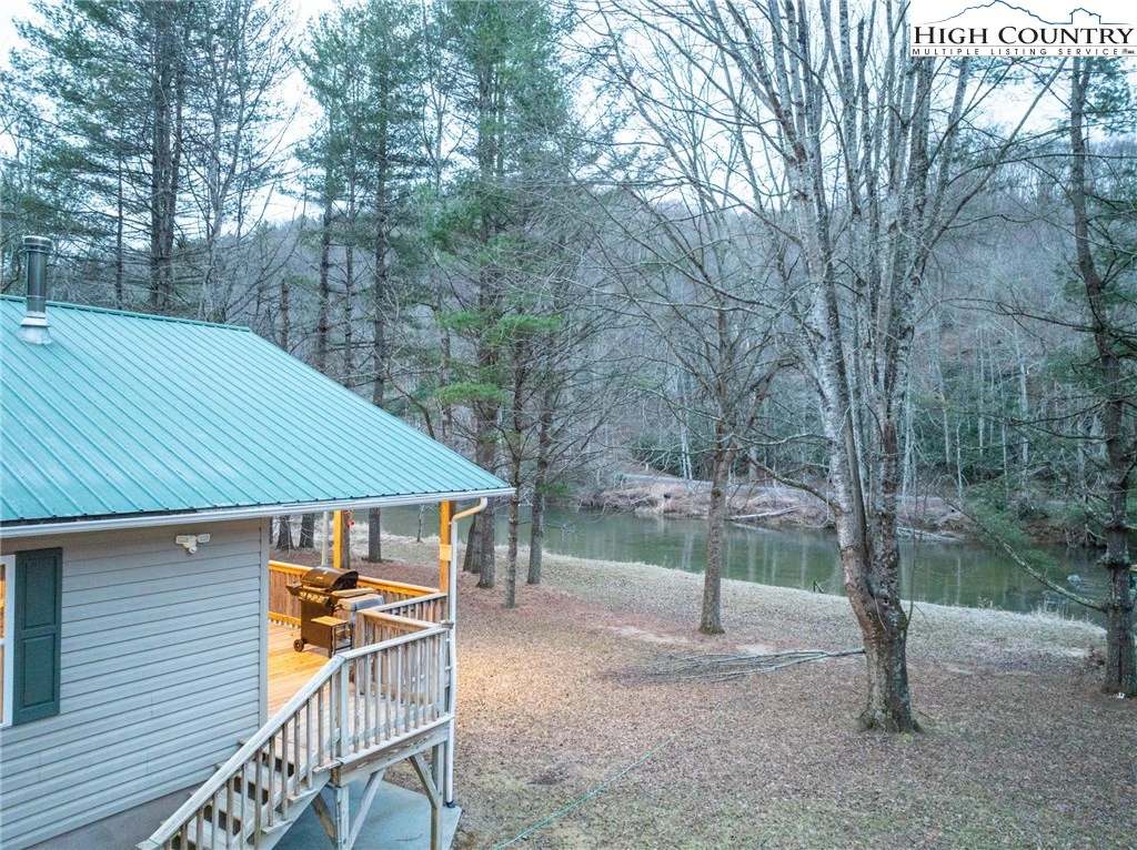 Image number 10 for the current listing