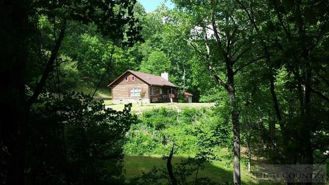 Image number 9 for the current listing