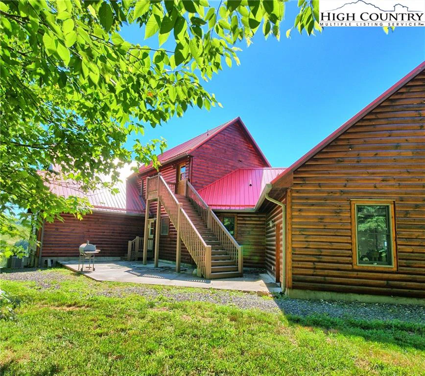 Image number 2 for the current listing