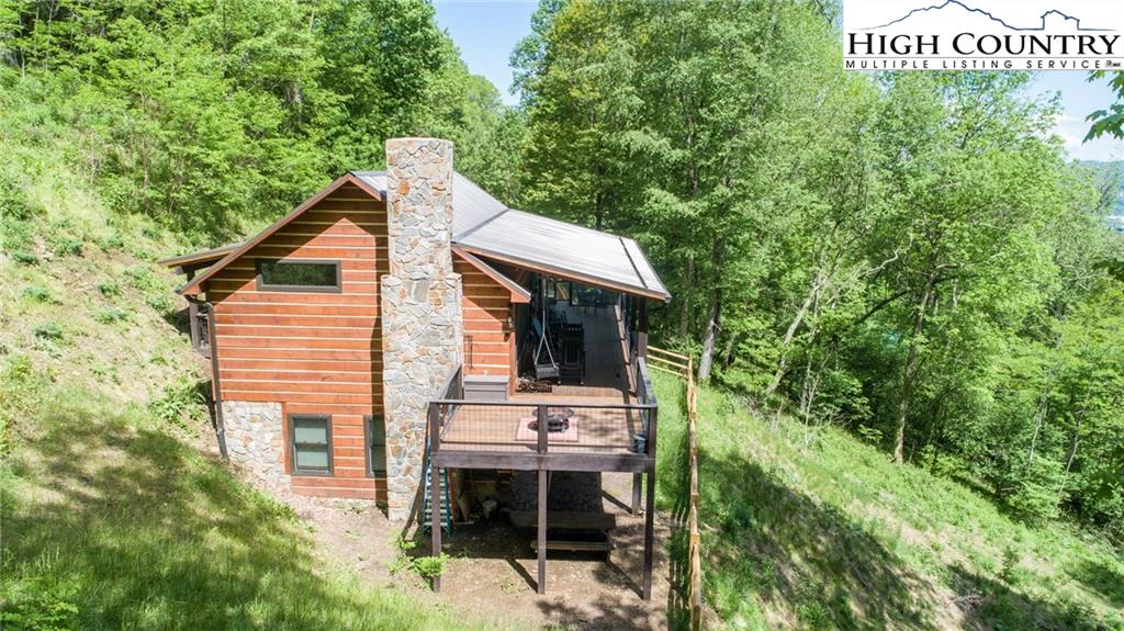Image number 15 for the current listing