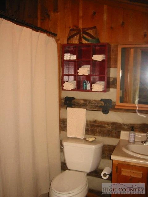 Image number 18 for the current listing