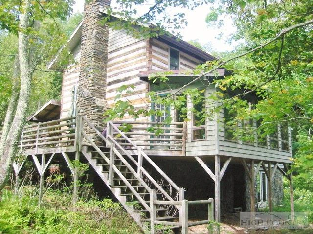 Image number 13 for the current listing