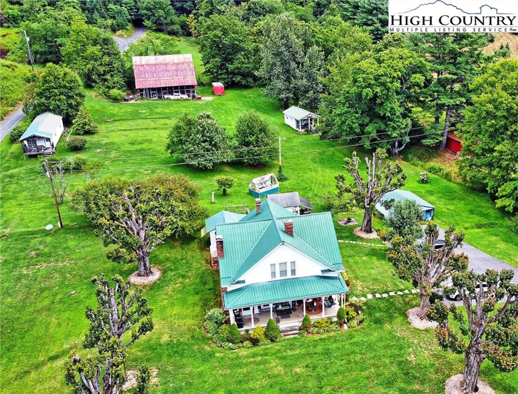 Image number 1 for the current listing