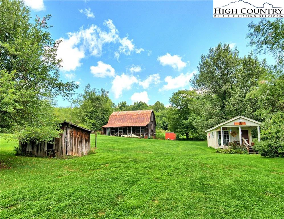 Image number 16 for the current listing