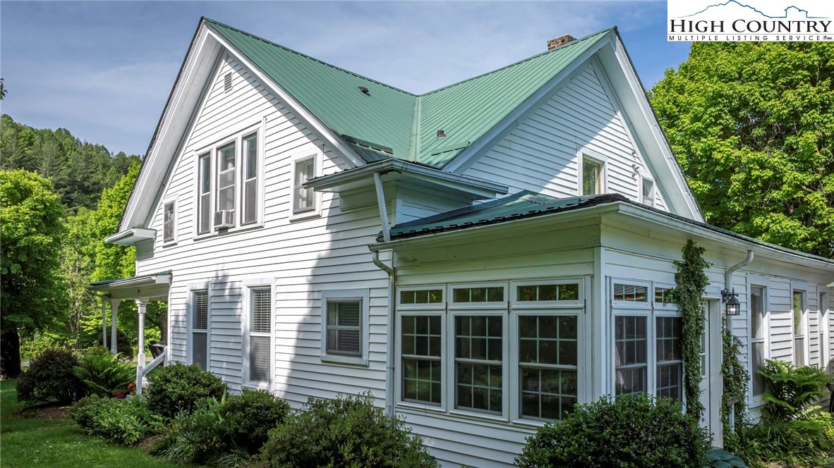 Image number 6 for the current listing
