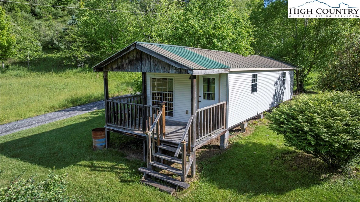 Image number 2 for the current listing