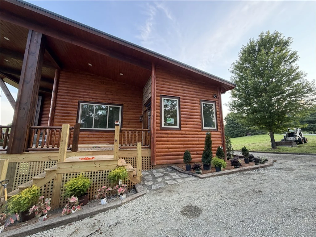 Image number 8 for the current listing