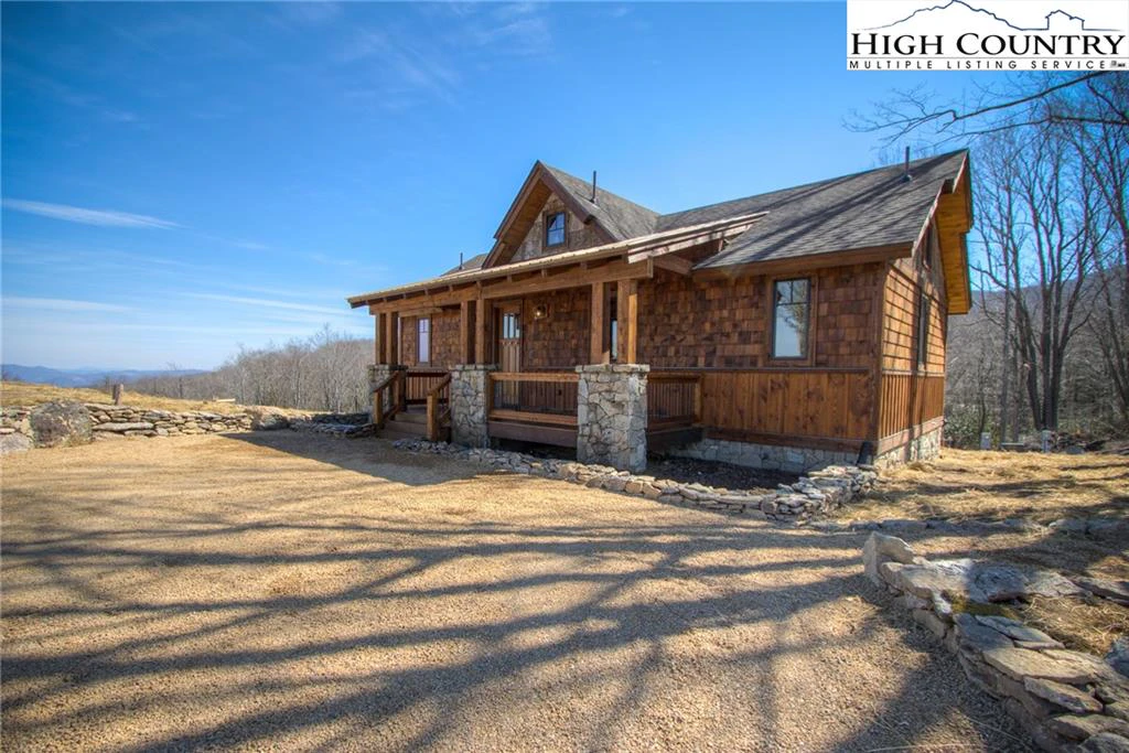 Image number 5 for the current listing
