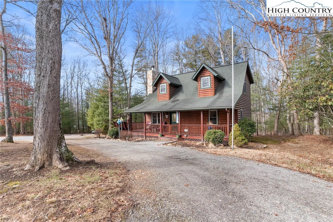 Image number 1 for the current listing