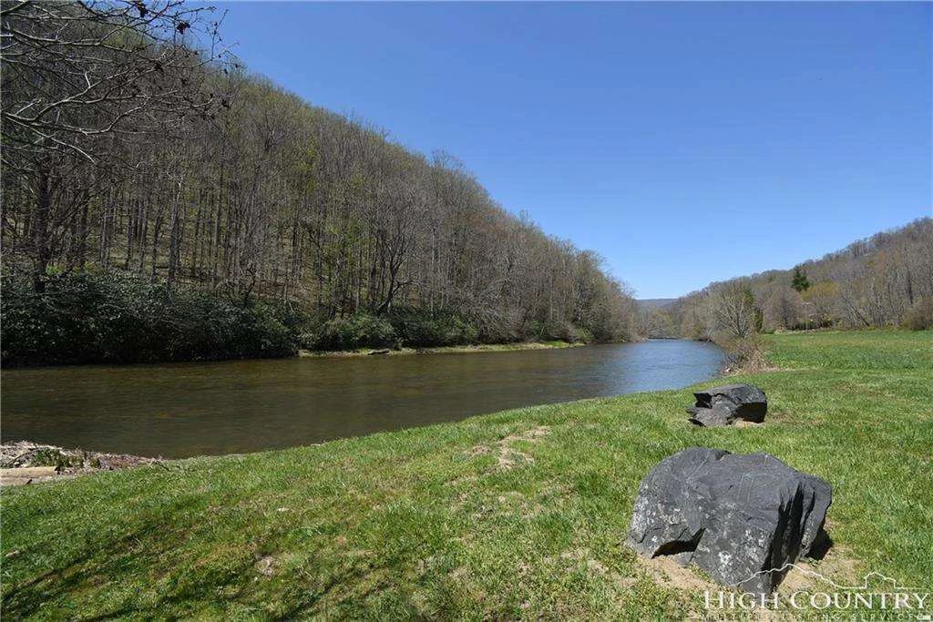 Image number 6 for the current listing