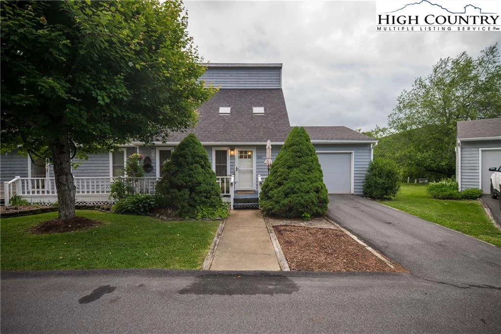 Image number 8 for the current listing
