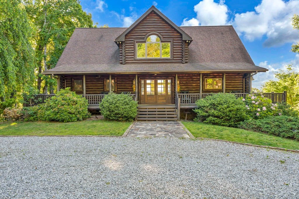 Image number 2 for the current listing