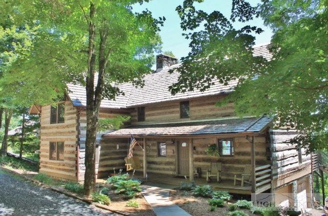 Image number 1 for the current listing