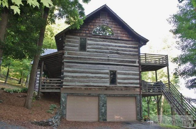 Image number 12 for the current listing
