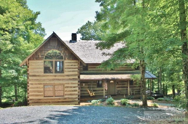 Image number 16 for the current listing