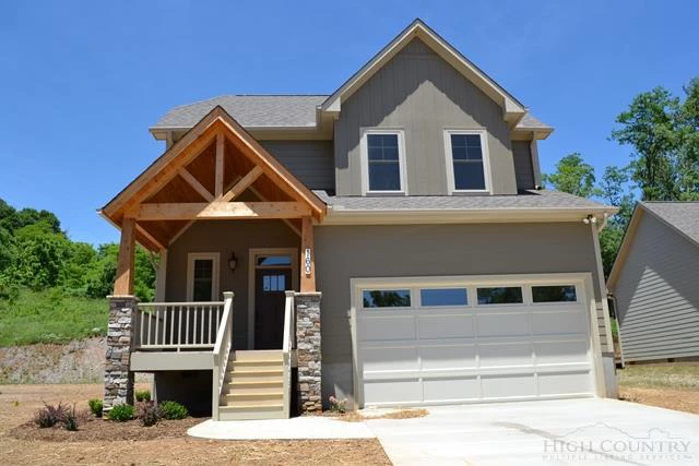 Image number 1 for the current listing