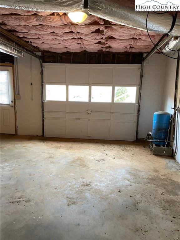 Image number 3 for the current listing
