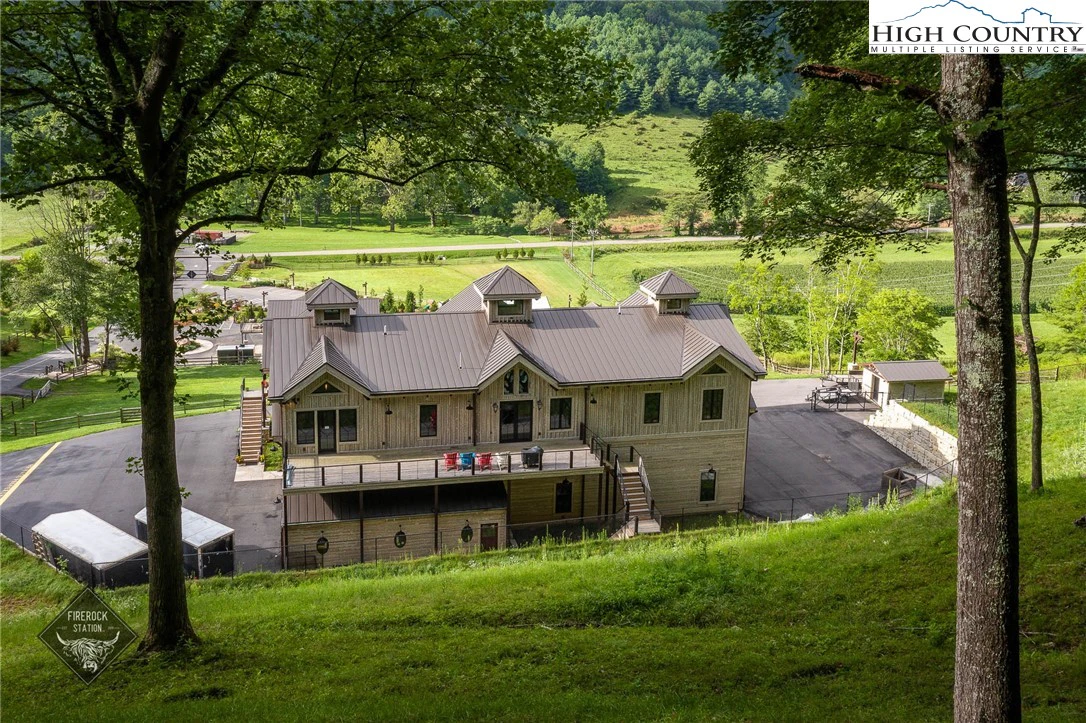 Image number 5 for the current listing