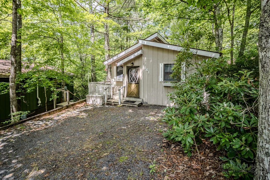 Image number 3 for the current listing