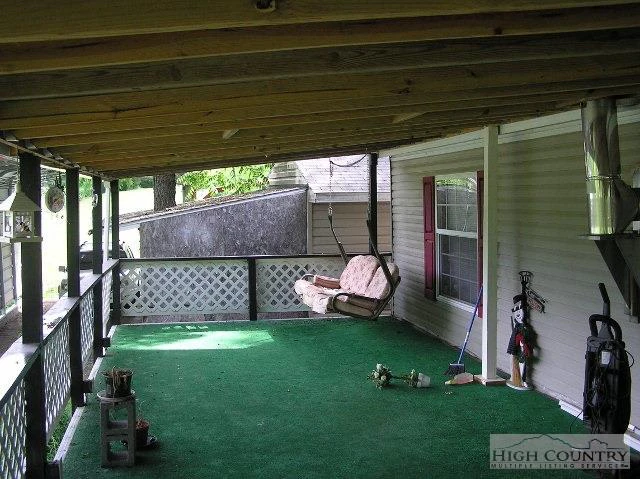 Image number 12 for the current listing