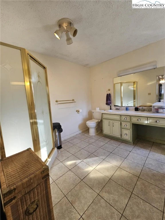 Image number 11 for the current listing