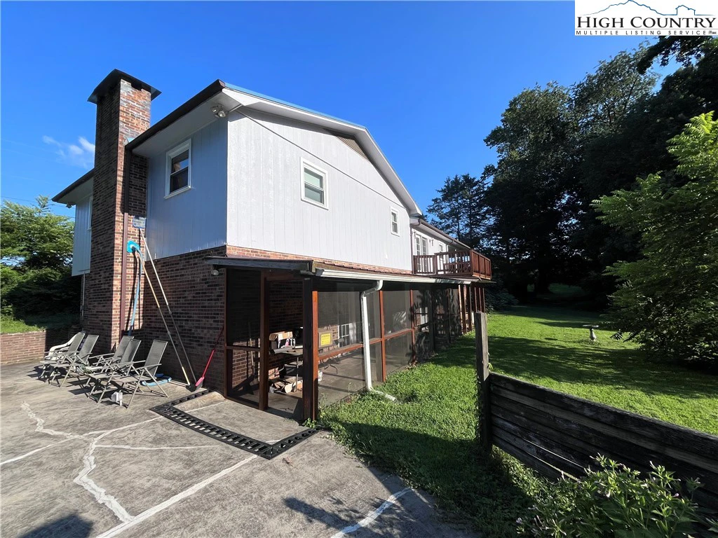 Image number 12 for the current listing