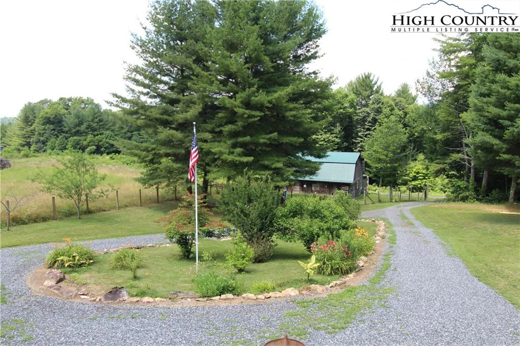 Image number 4 for the current listing