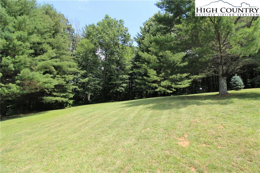 Image number 7 for the current listing