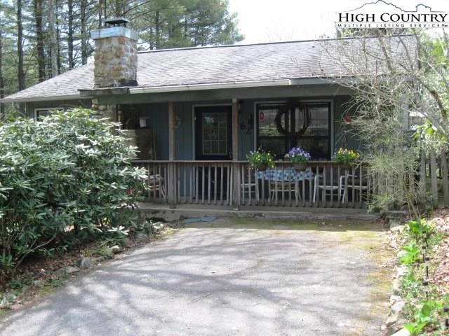 Image number 23 for the current listing