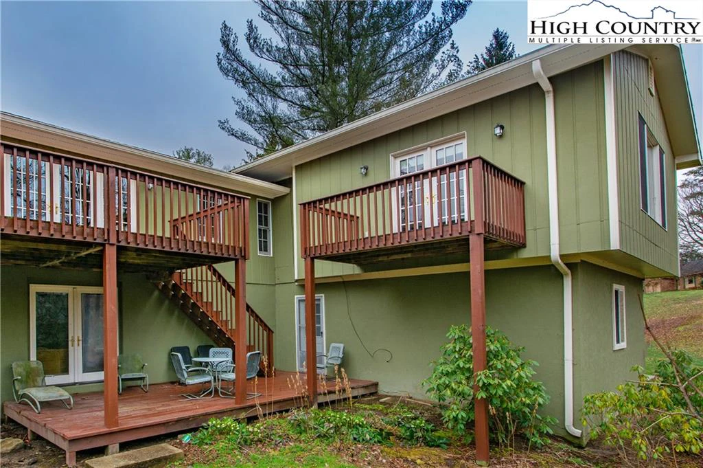 Image number 2 for the current listing