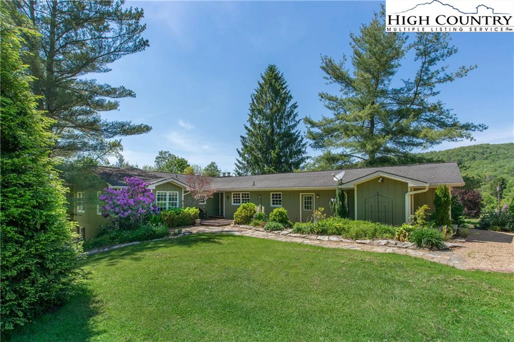 Image number 20 for the current listing