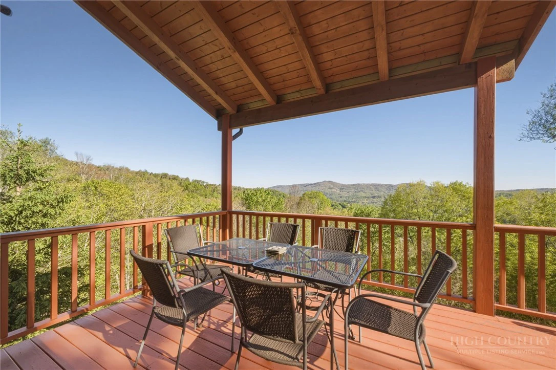 Image number 20 for the current listing