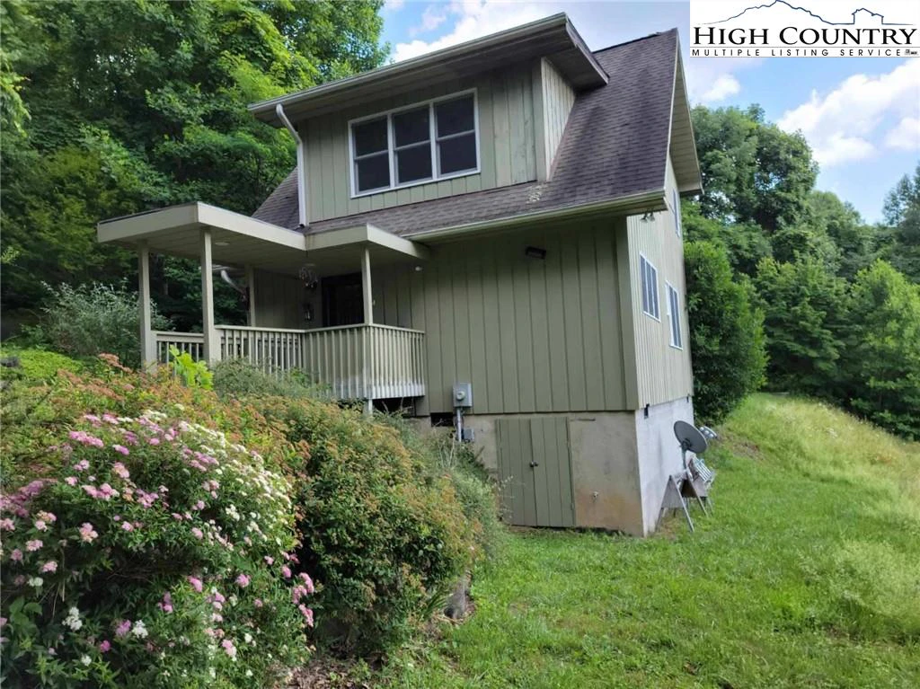 Image number 5 for the current listing