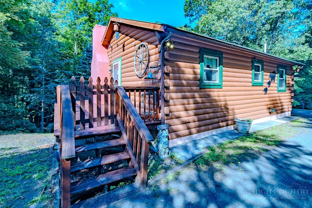 Image number 5 for the current listing