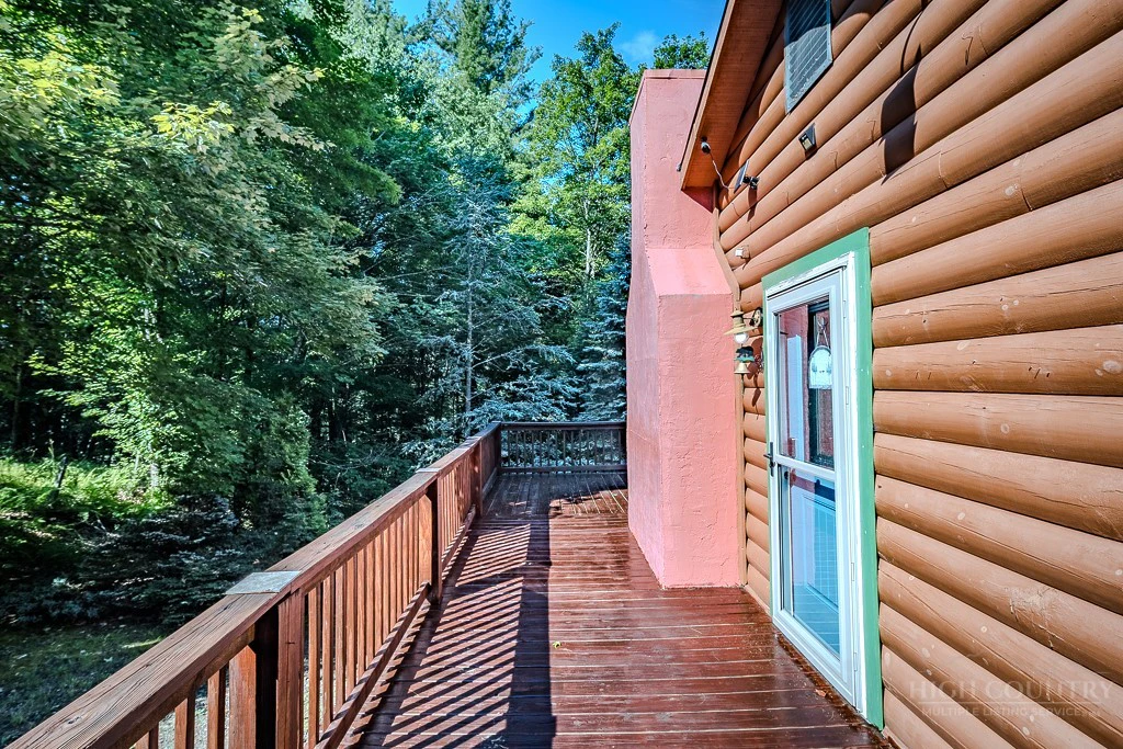 Image number 6 for the current listing