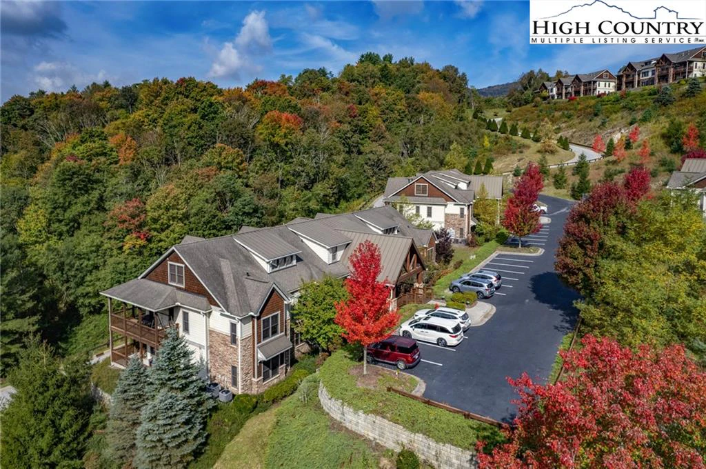 Image number 21 for the current listing