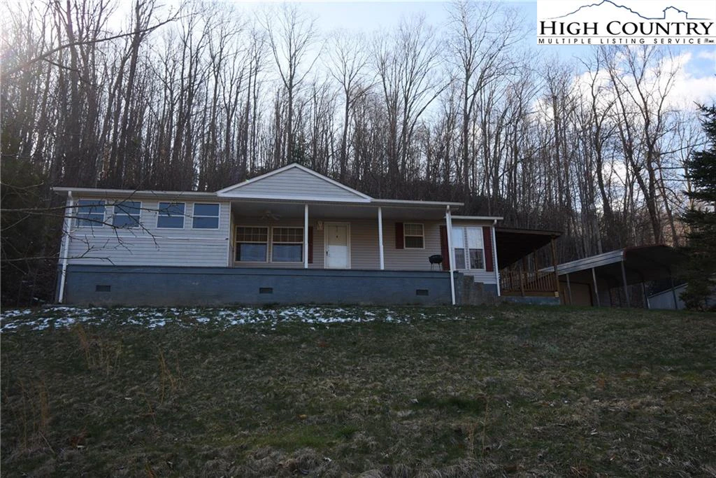 Image number 1 for the current listing