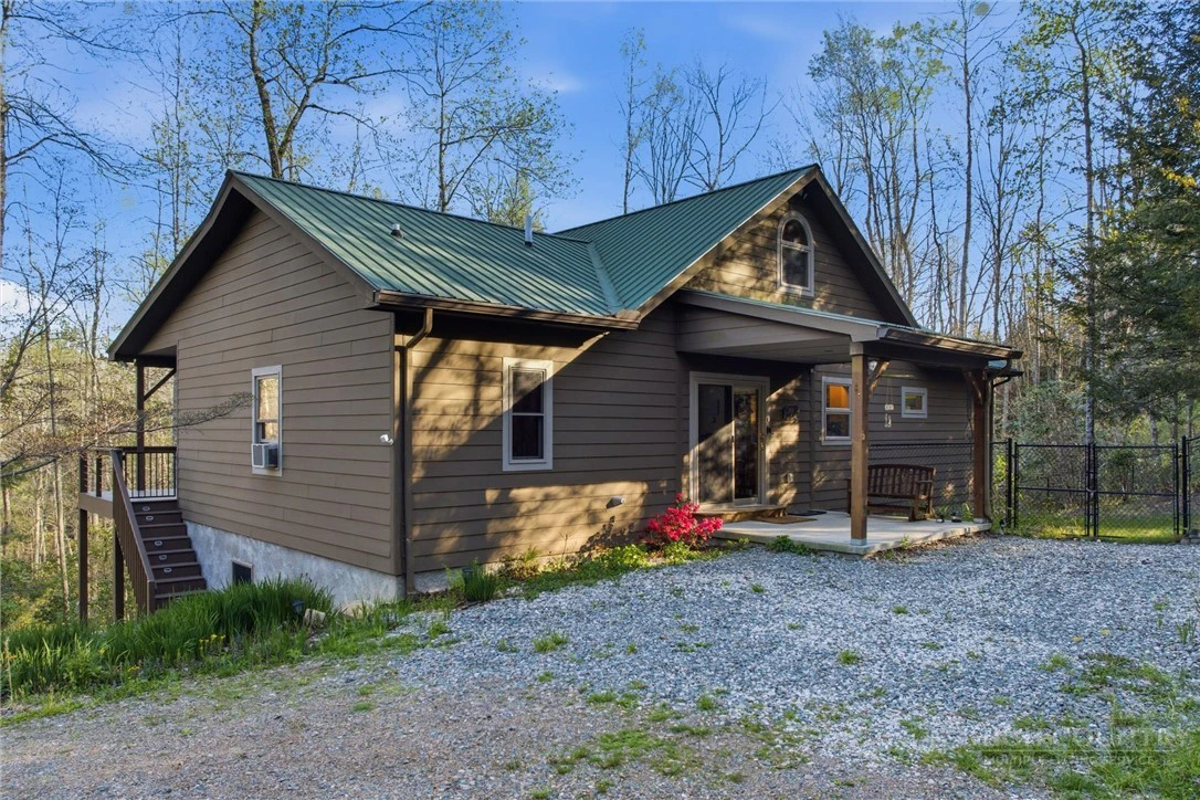 Image number 6 for the current listing
