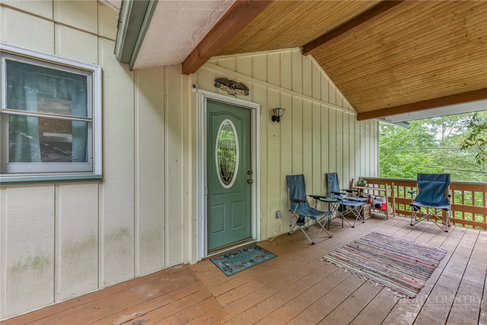 Image number 4 for the current listing
