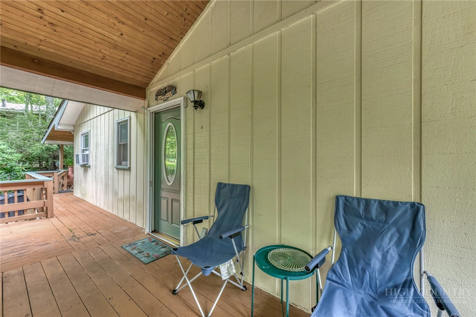 Image number 5 for the current listing