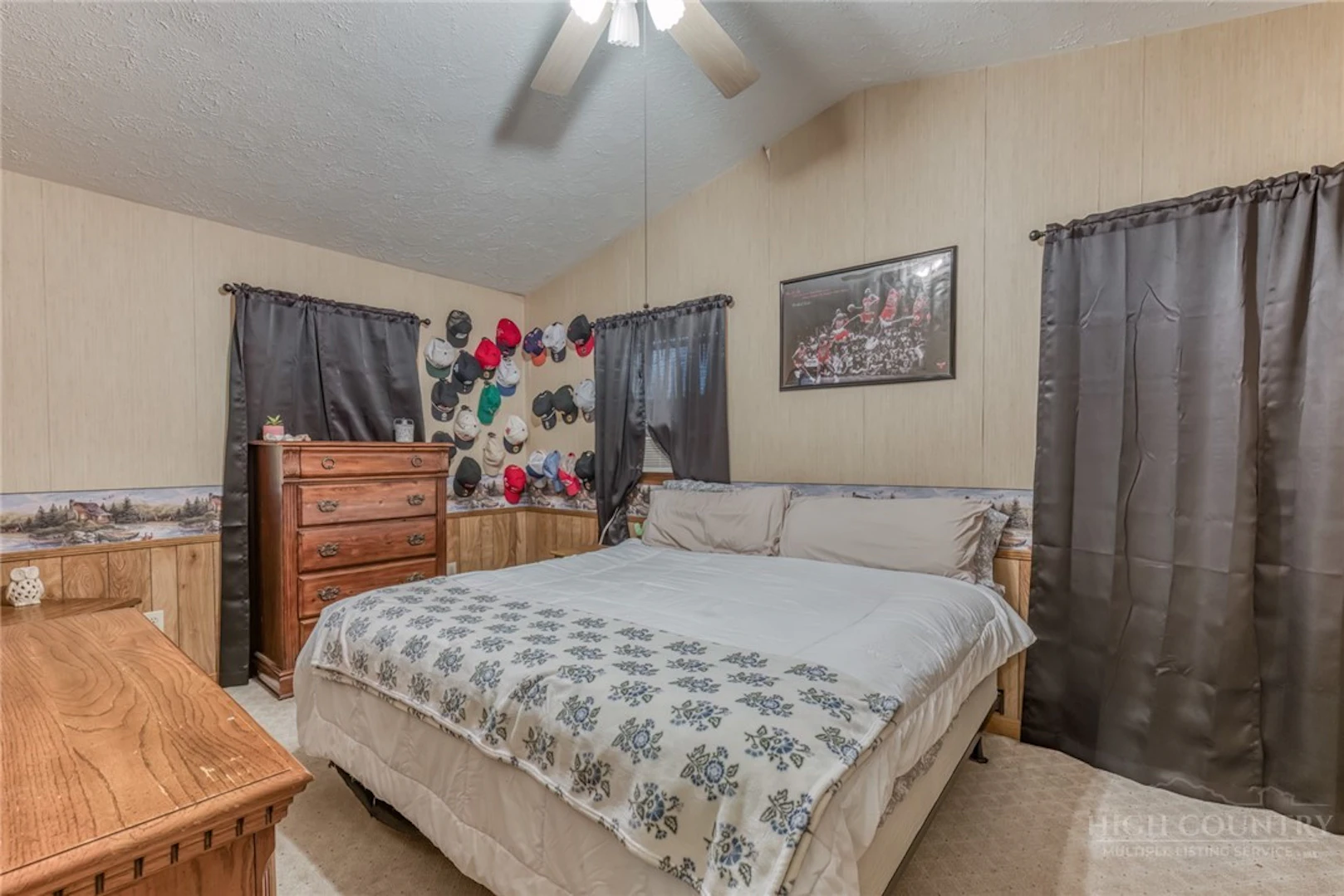 Image number 8 for the current listing