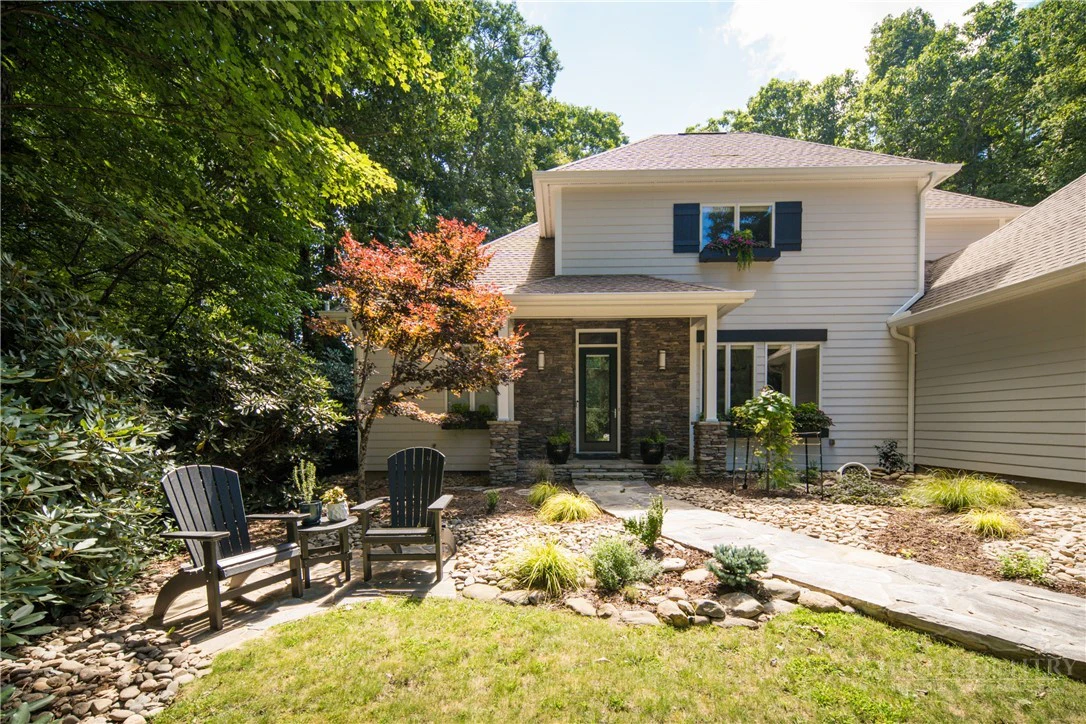 Image number 5 for the current listing