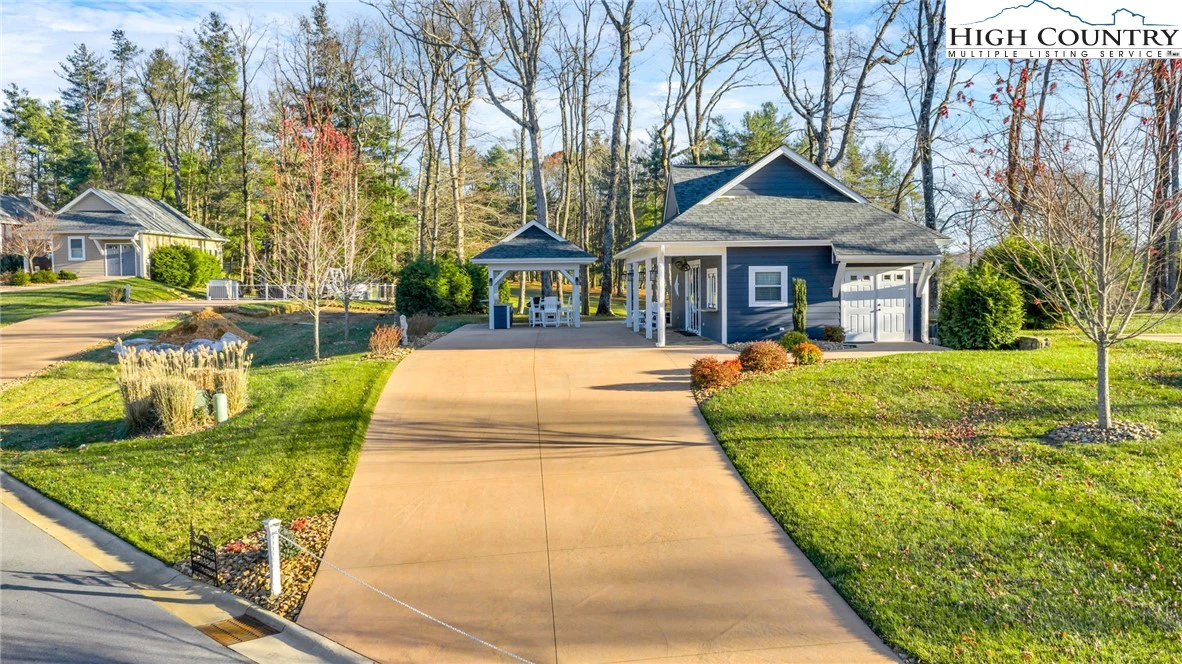 Image number 2 for the current listing
