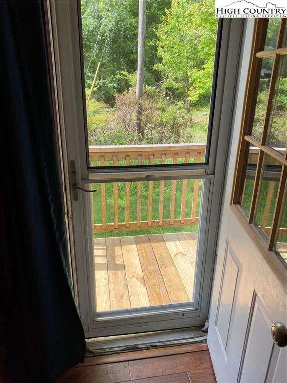 Image number 3 for the current listing