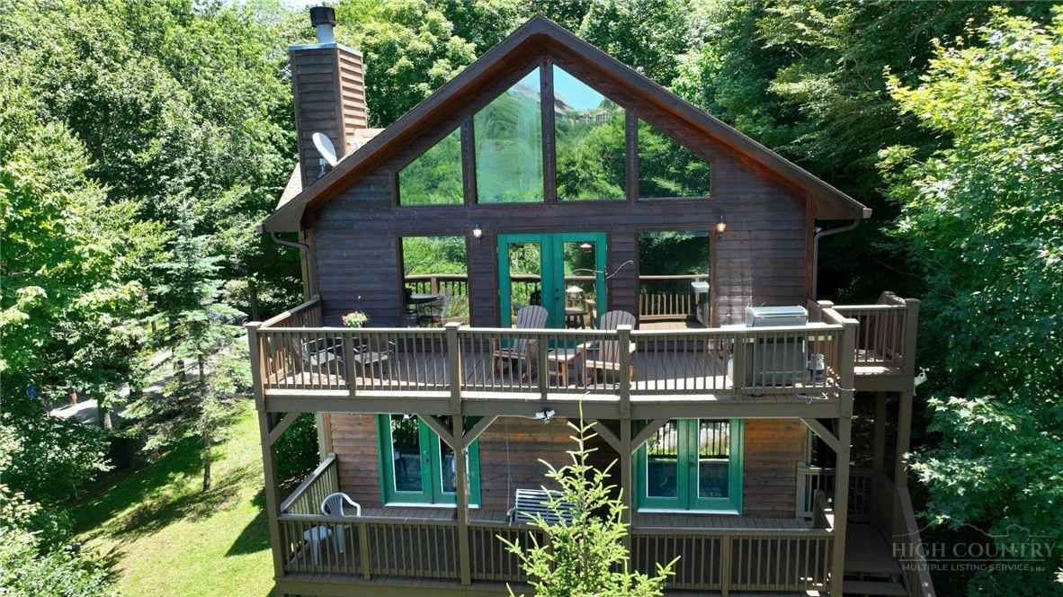 Image number 3 for the current listing