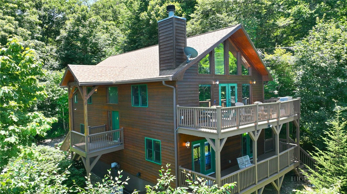 Image number 4 for the current listing
