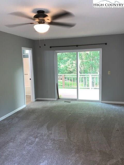 Image number 18 for the current listing