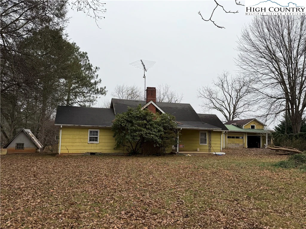 Image number 1 for the current listing